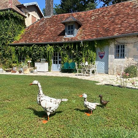 Bed and Breakfast L'Orangerie De Malpas à Quingey Extérieur photo
