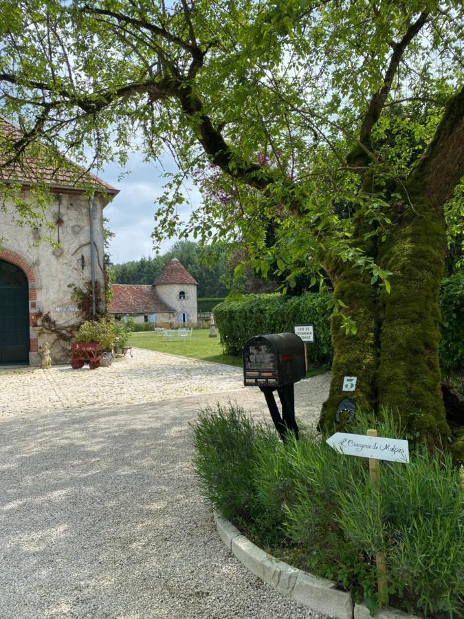 Bed and Breakfast L'Orangerie De Malpas à Quingey Extérieur photo