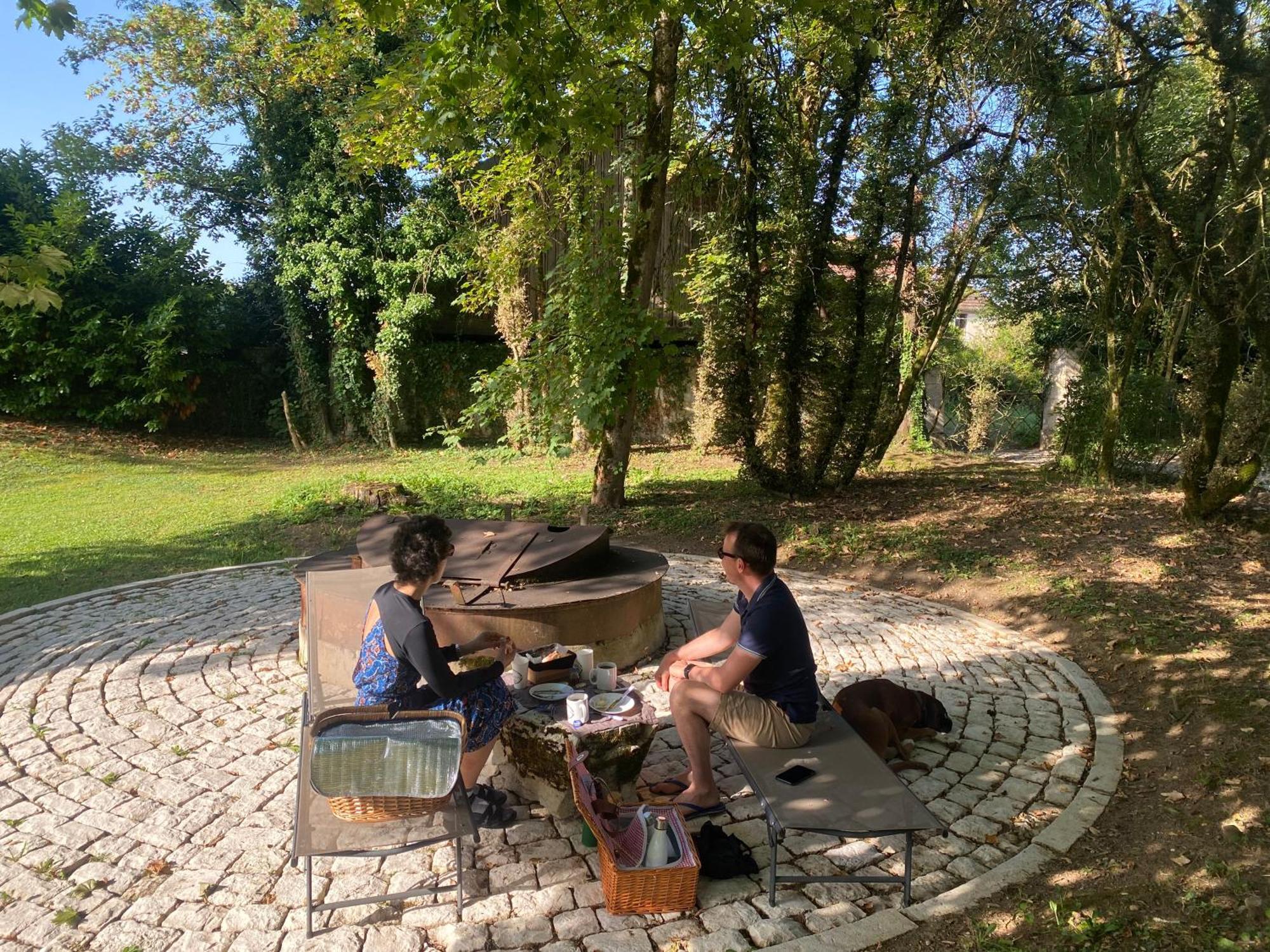 Bed and Breakfast L'Orangerie De Malpas à Quingey Extérieur photo
